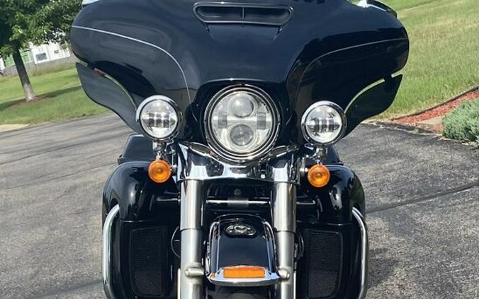 2014 Harley-Davidson Electra Glide Ultra Limited Vivid Black