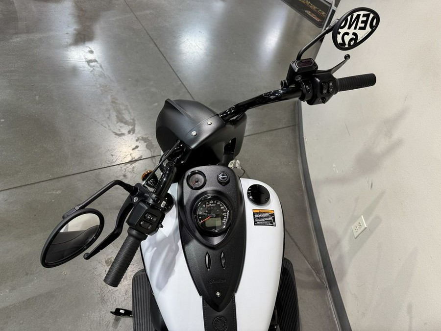 2026 Indian Motorcycle® Springfield ® Dark Horse® Ghost White Metallic Smoke