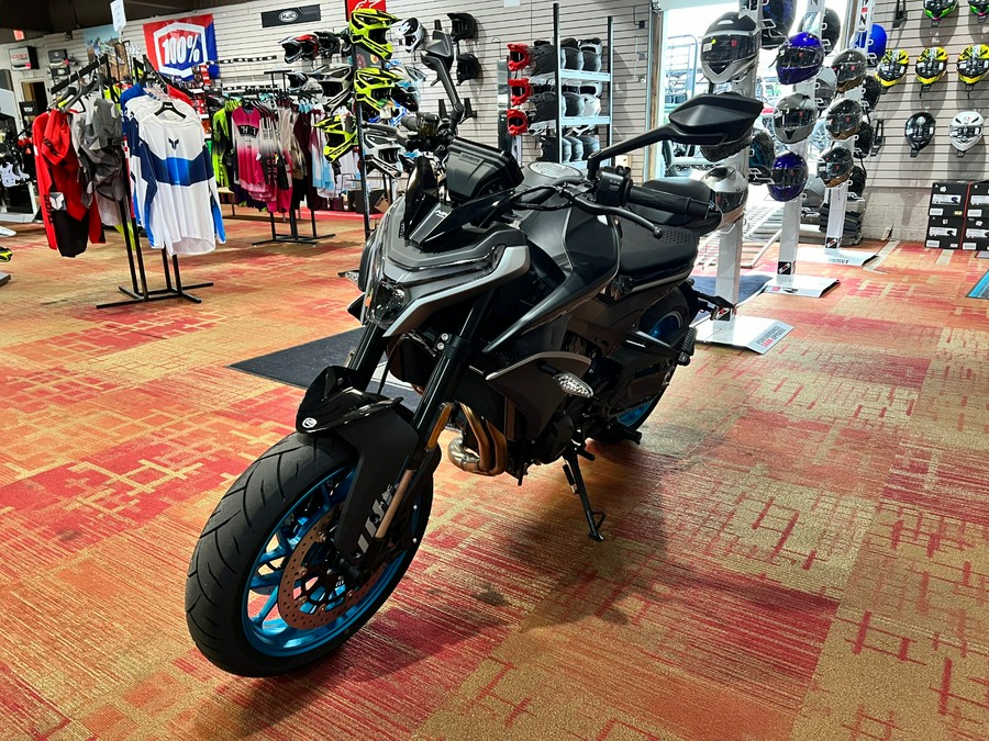 2026 CFMOTO 800NK