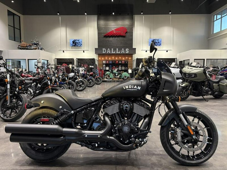 2026 Indian Motorcycle® SPORT CHIEF, BLACK SMOKE, 49ST Base