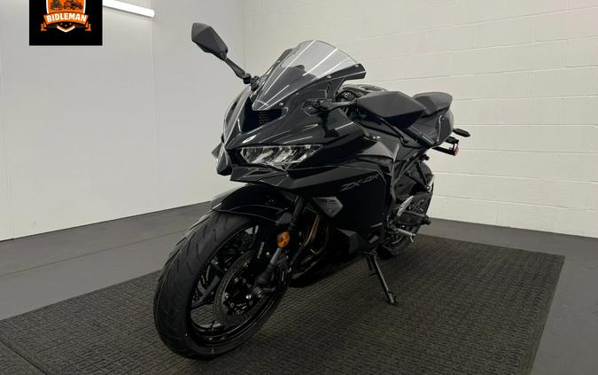 2026 Kawasaki Ninja® ZX™-4R ABS