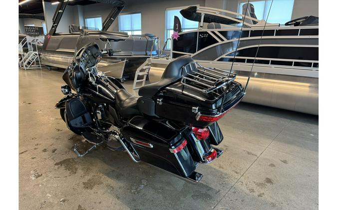 2015 ELECTRA GLIDE ULTRA CLASSIC LOW - Harley-Davidson®