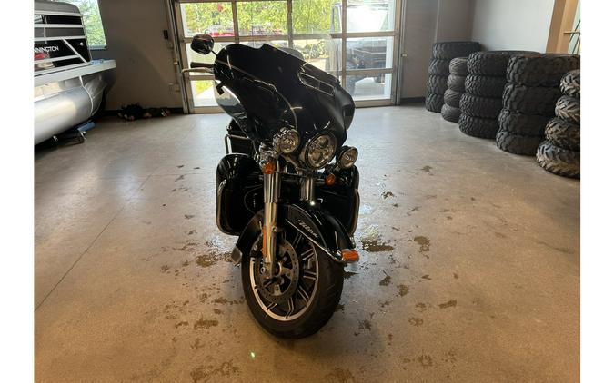 2015 ELECTRA GLIDE ULTRA CLASSIC LOW - Harley-Davidson®