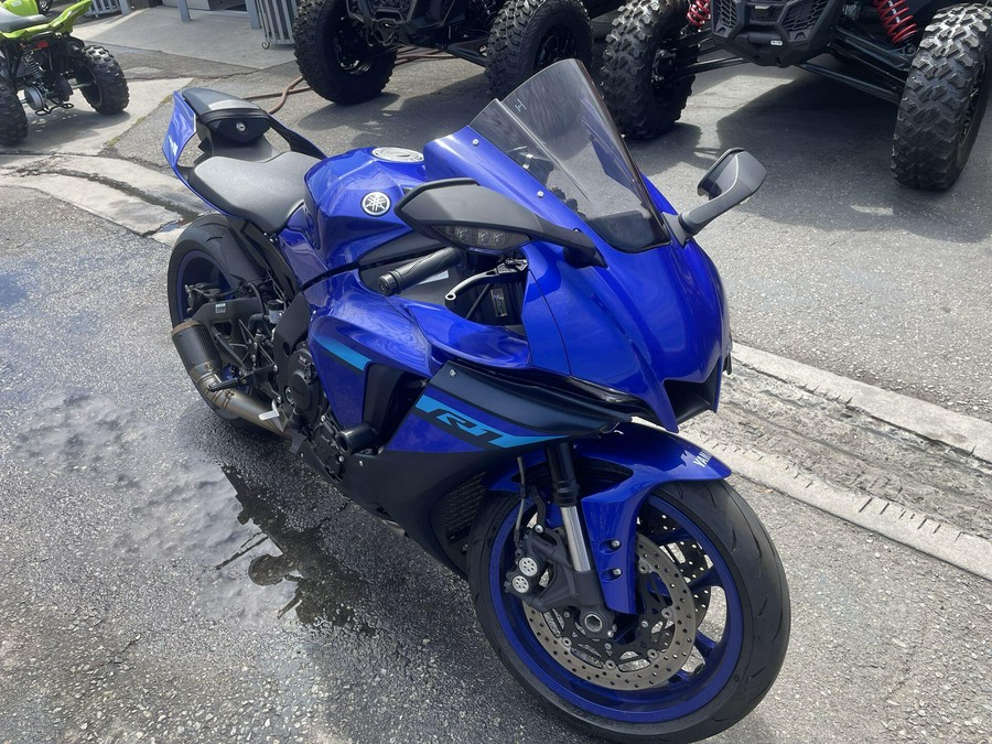 2024 Yamaha YZF-R1