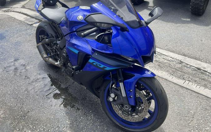 2024 Yamaha YZF-R1