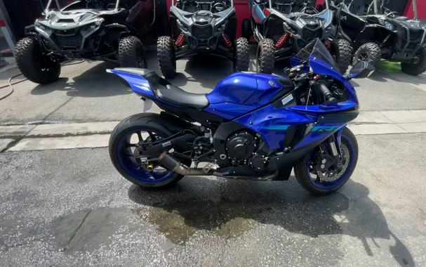 2024 Yamaha YZF-R1