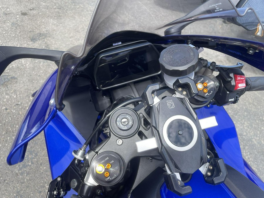 2024 Yamaha YZF-R1