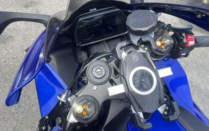 2024 Yamaha YZF-R1