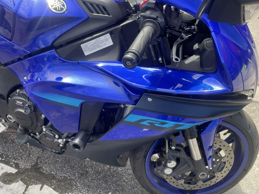 2024 Yamaha YZF-R1