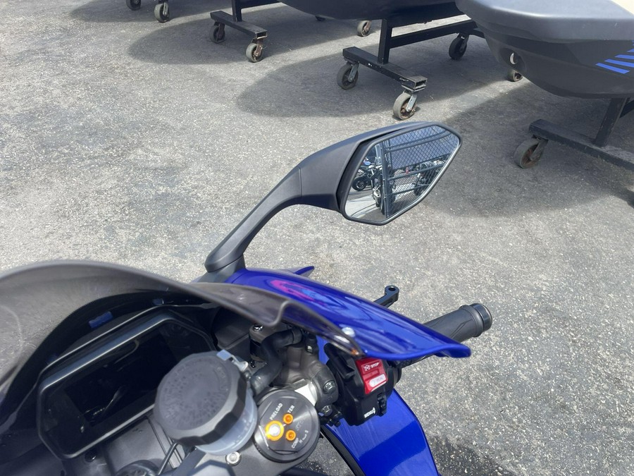 2024 Yamaha YZF-R1