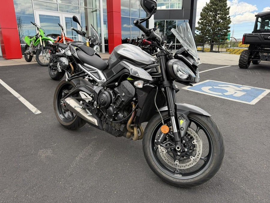 2024 Triumph Street Triple 765 R Silver Ice