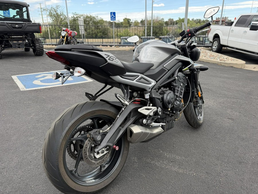 2024 Triumph Street Triple 765 R Silver Ice