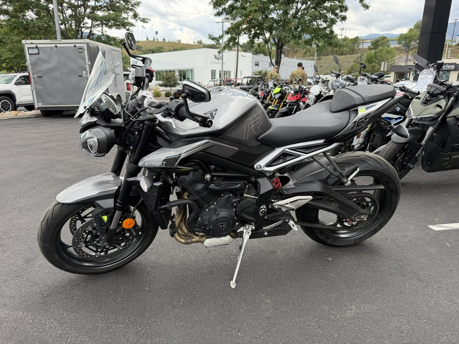 2024 Triumph Street Triple 765 R Silver Ice