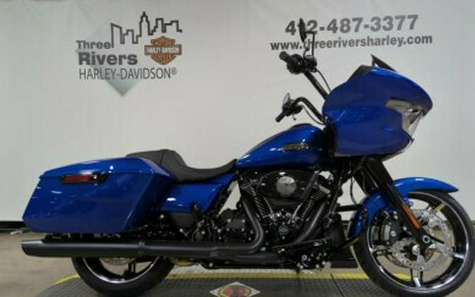 2024 Harley-Davidson® Road Glide® Blue Burst – Black Finish