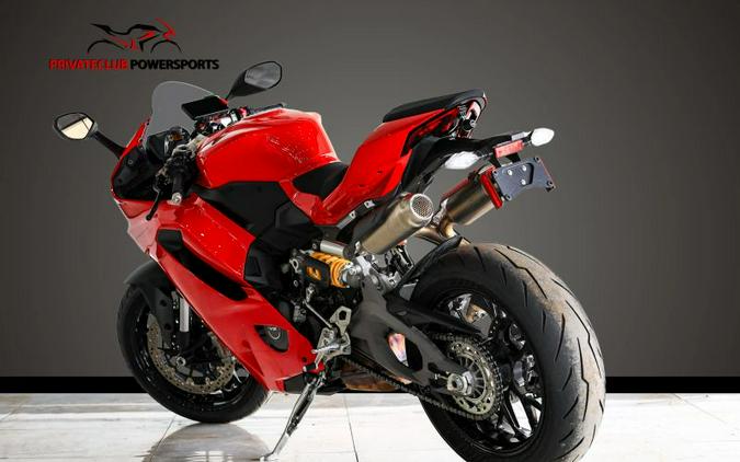 2025 Ducati Panigale V2