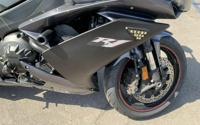 2007 Yamaha YZF-R1
