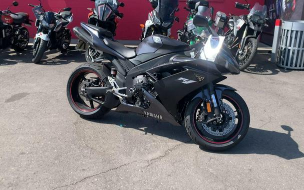 2007 Yamaha YZF-R1