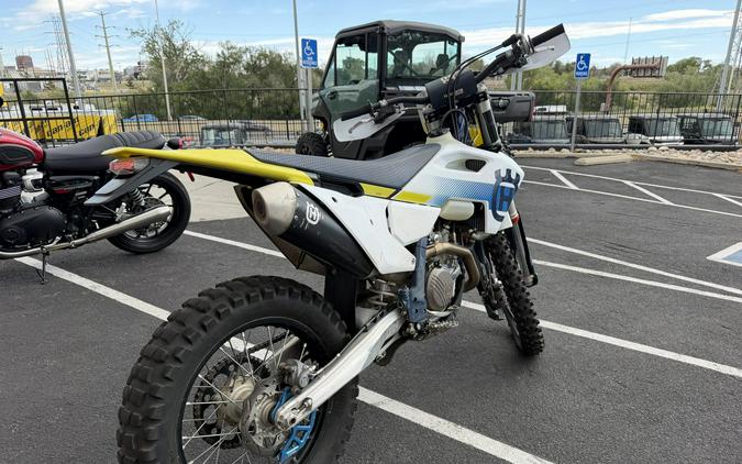 2024 Husqvarna FE 501w White / Blue / Yellow