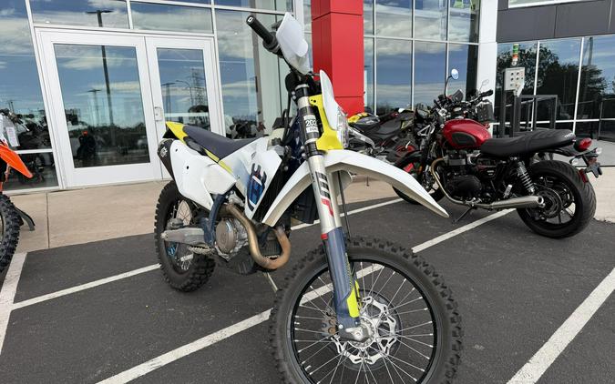 2024 Husqvarna FE 501w White / Blue / Yellow