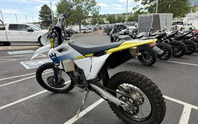 2024 Husqvarna FE 501w White / Blue / Yellow