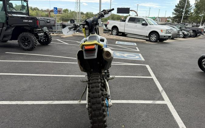 2024 Husqvarna FE 501w White / Blue / Yellow