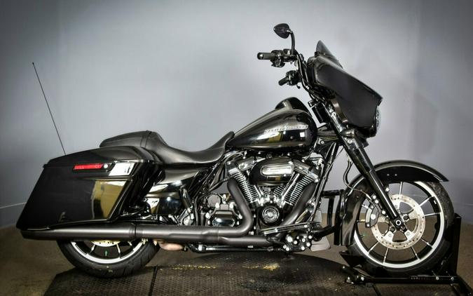 2018 Harley-Davidson Street Glide Special