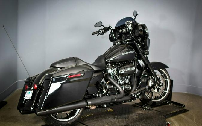 2018 Harley-Davidson Street Glide Special