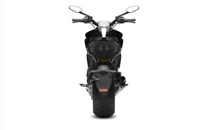 2024 Ducati Diavel V4