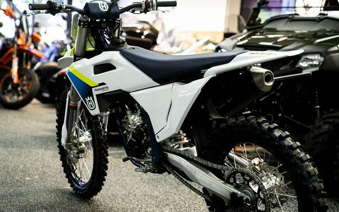 2025 Husqvarna FC 250