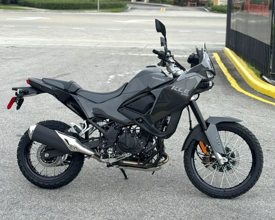 2026 Kawasaki KLE 500 ABS