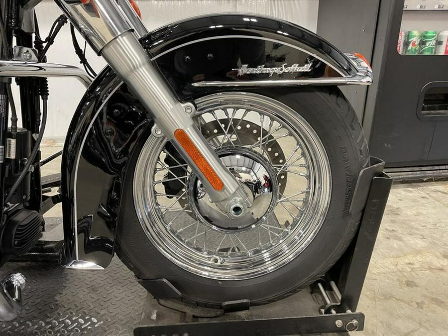 2015 Harley-Davidson® FLSTC - Heritage Softail® Classic