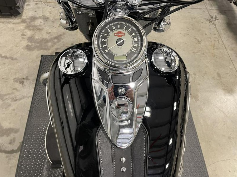 2015 Harley-Davidson® FLSTC - Heritage Softail® Classic