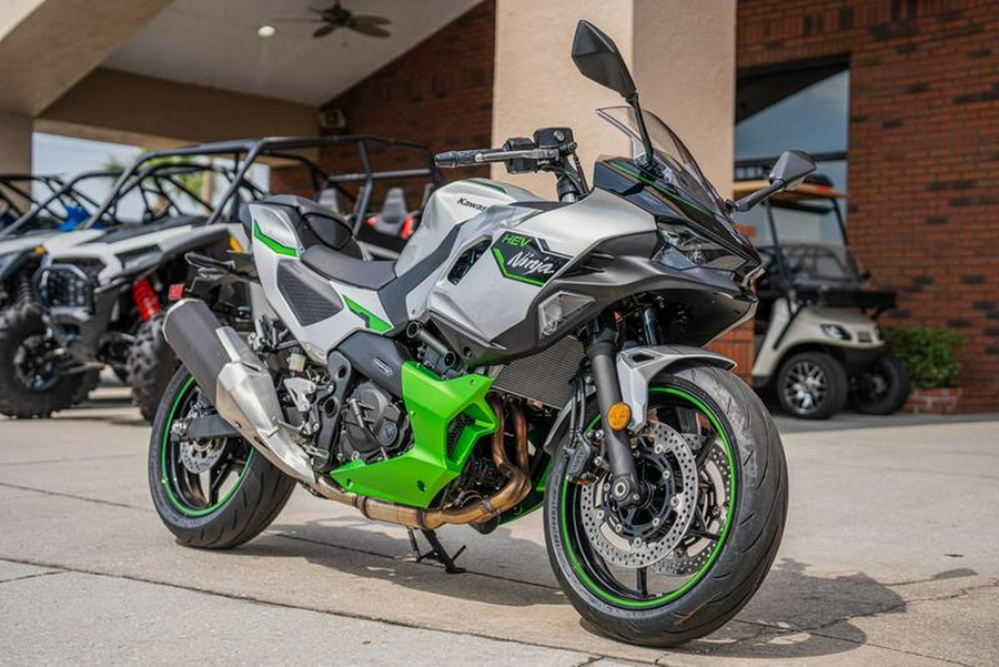 2024 Kawasaki Ninja® 7 Hybrid ABS