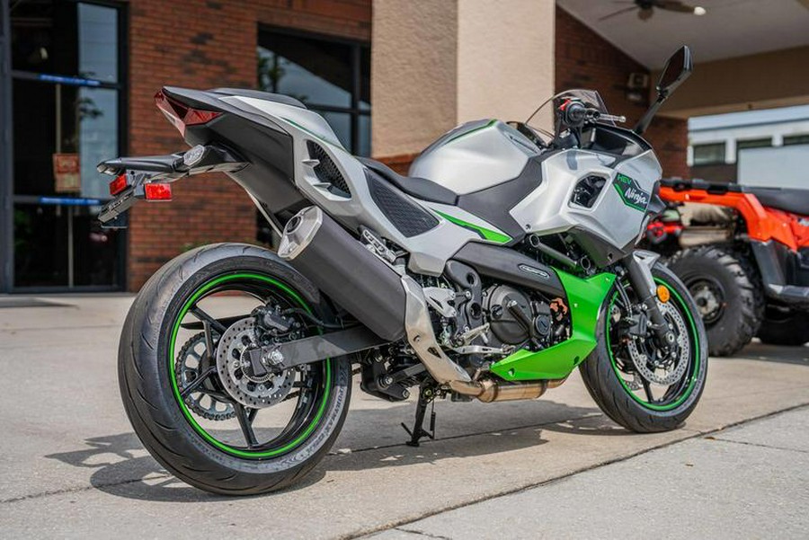 2024 Kawasaki Ninja® 7 Hybrid ABS