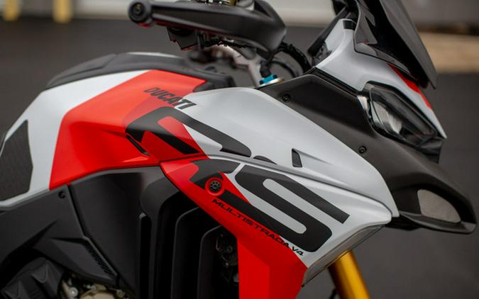 2024 Ducati Multistrada V4 RS