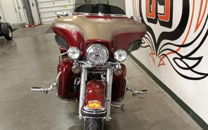 2009 Harley-Davidson® FLHTCU - Ultra Classic® Electra Glide®