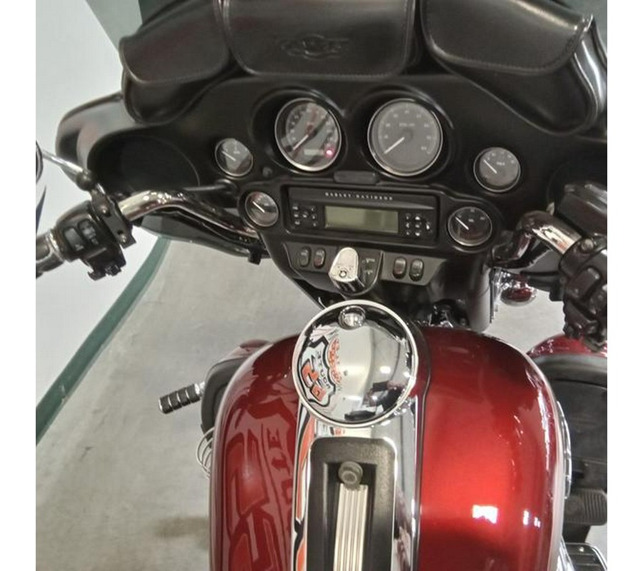 2009 Harley-Davidson® FLHTCU - Ultra Classic® Electra Glide®