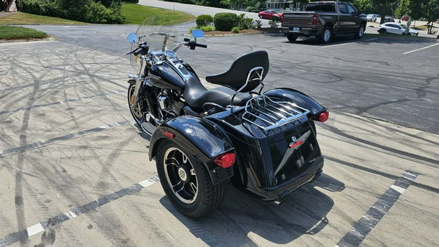 2017 Harley-Davidson Trike FLRT - Freewheeler