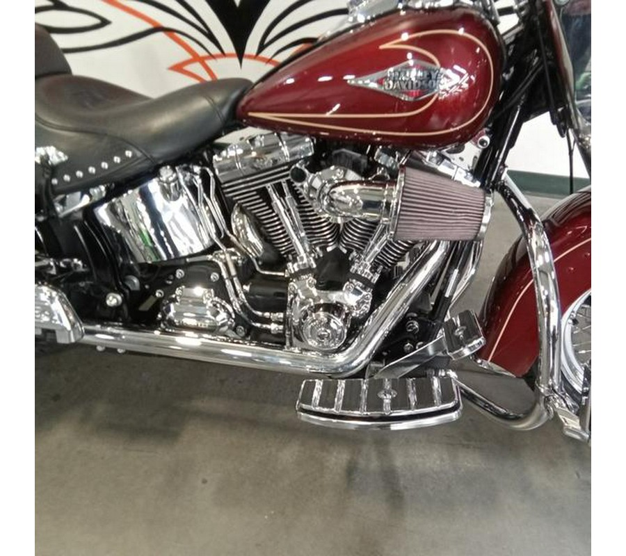 2010 Harley-Davidson® FLSTC - Heritage Softail® Classic