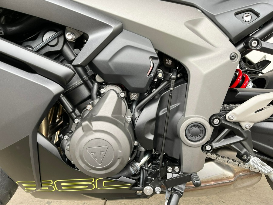 2025 Triumph DAYTONA 660