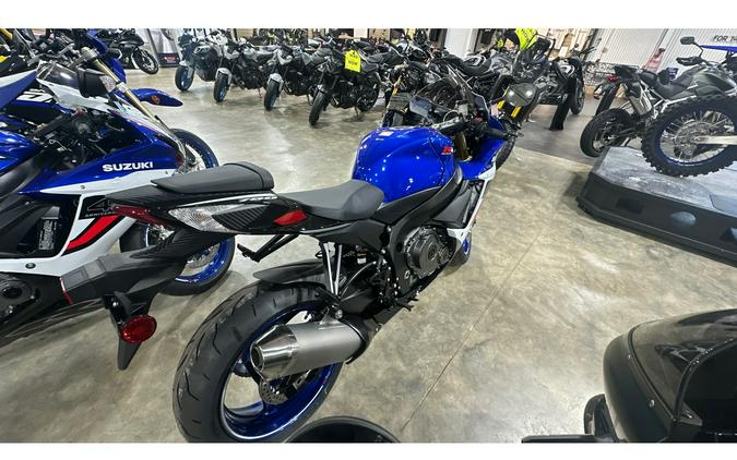 2026 Suzuki GSX-R750M6