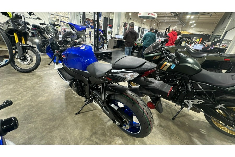 2026 Suzuki GSX-R750M6