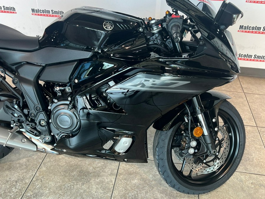 2026 Yamaha YZF R7 CA
