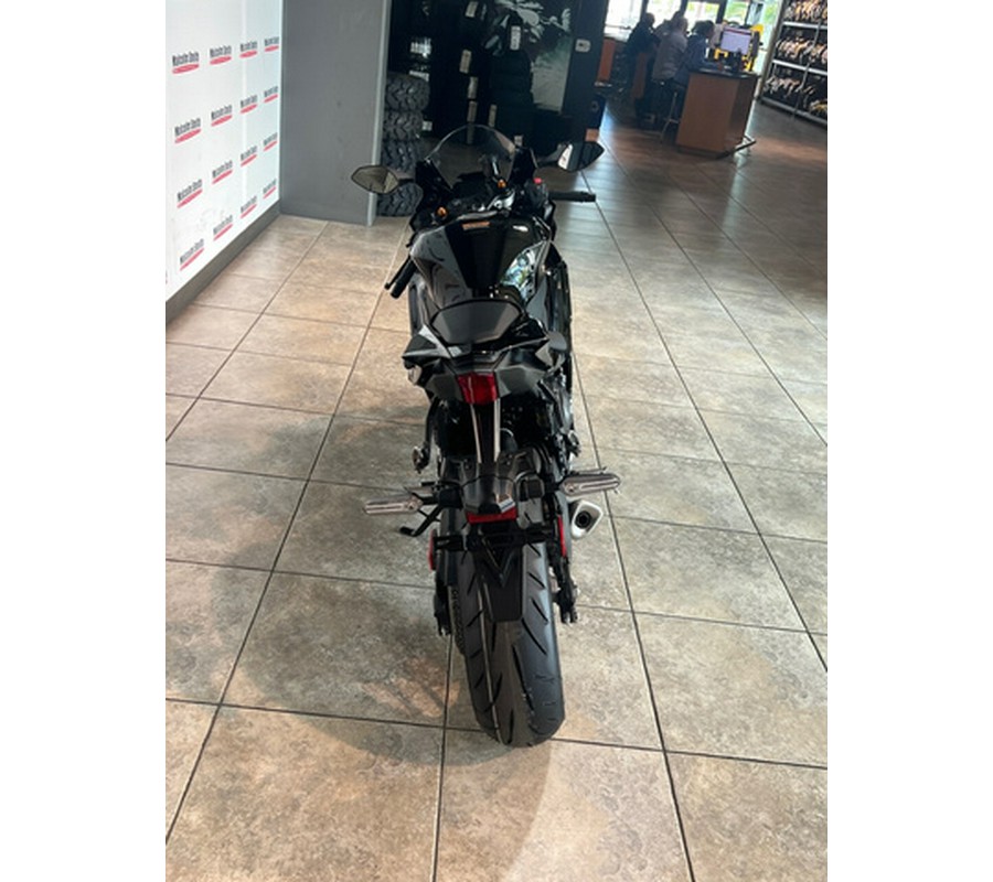 2026 Yamaha YZF R7 CA