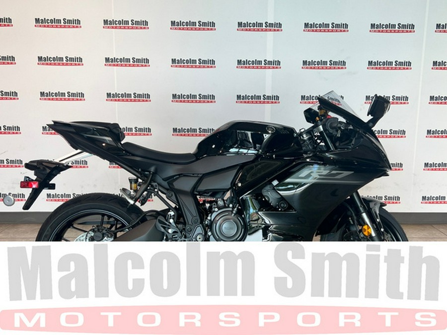 2026 Yamaha YZF R7 CA