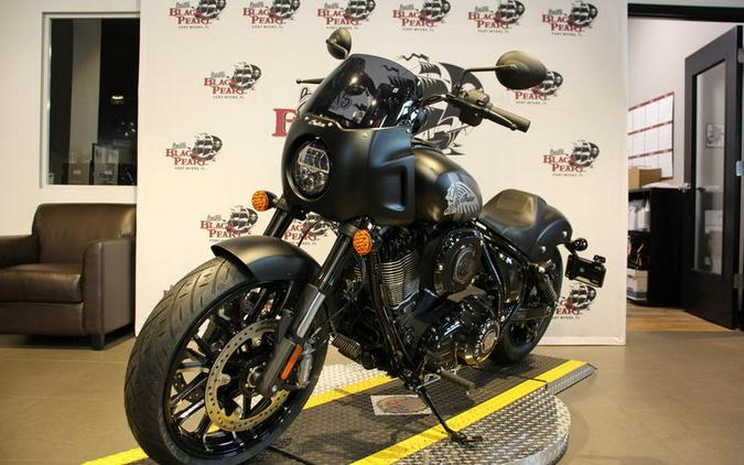 2026 Indian Motorcycle® Sport Chief Black Smoke