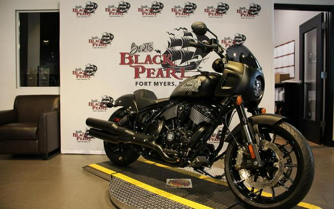 2026 Indian Motorcycle® Sport Chief Black Smoke