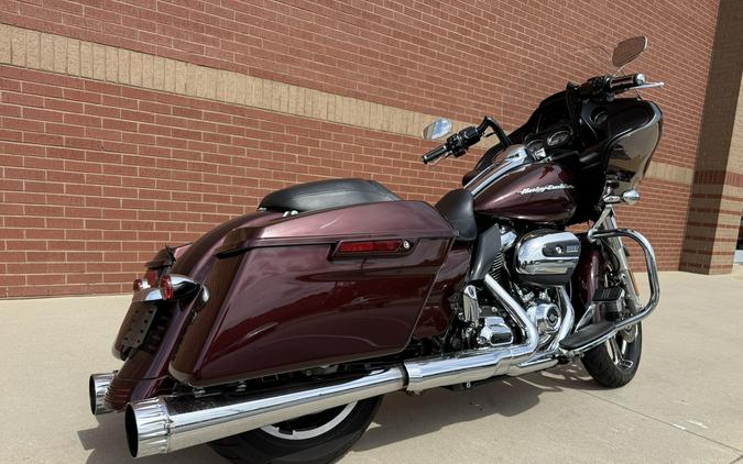 2019 Harley-Davidson® Road Glide® Twisted Cherry