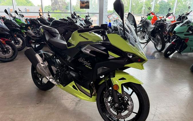 2026 Kawasaki Ninja 500 SE ABS