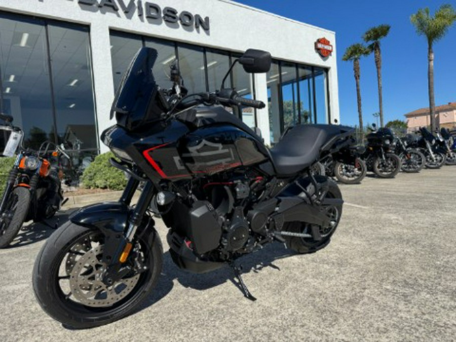 2026 Harley-Davidson Pan America® 1250 ST